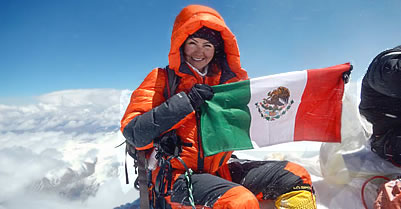 Mexican Viridiana Álvarez Chávez Gets Guinness World Record